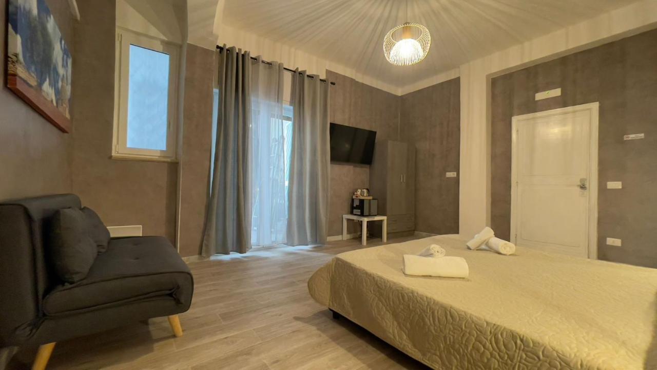 Cconforthotels R&B Gary House Bari Buitenkant foto
